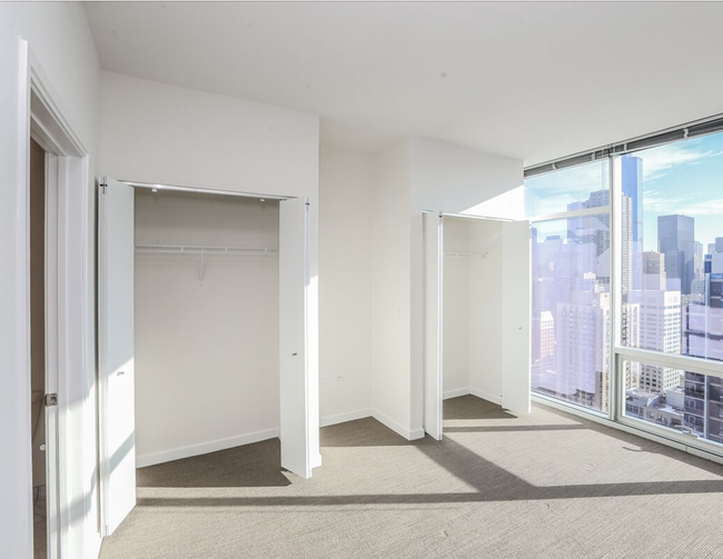 Photo - 737 N La Salle Dr Unit 2902