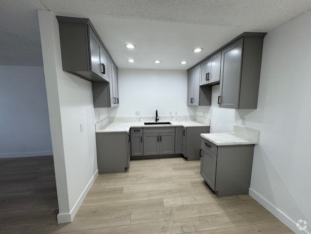 Building Photo - 5776 Rostrata Ave Rental