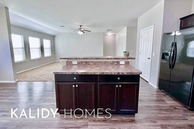 Photo - 2904 Cider Mill Ln