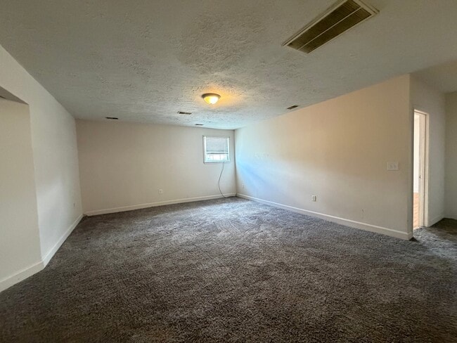 Photo - 101 W Main St Unit A