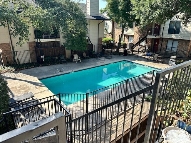 Photo - 6646 E Lovers Ln Unit 1506