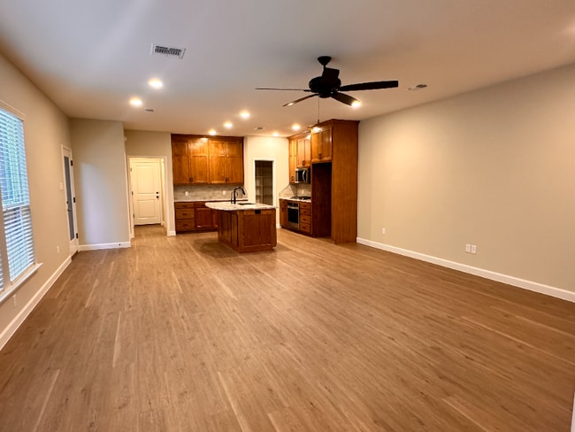 Photo - 1316 Milltown Rd