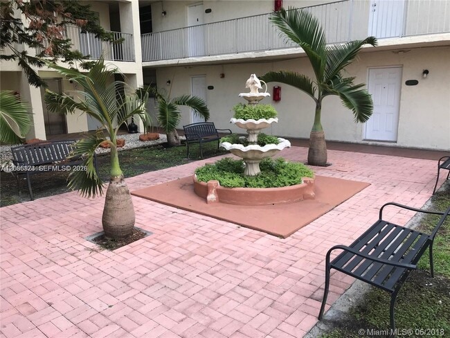 Photo - 10000 NW 80th Ct Unit 2456
