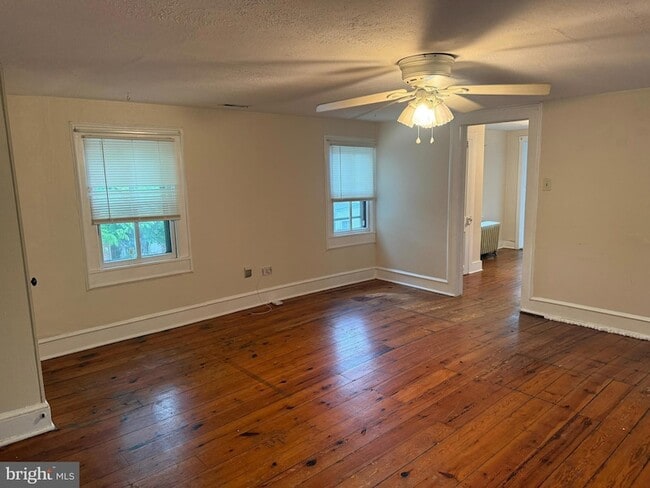 619 S Cameron St Unit 2