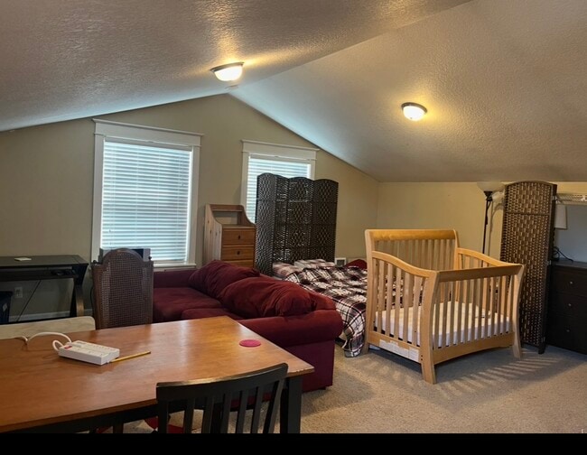 Photo - 7057 N Greenwich Ave