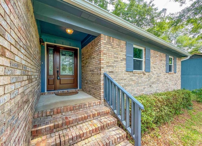 Photo - 776 Lupine Ln