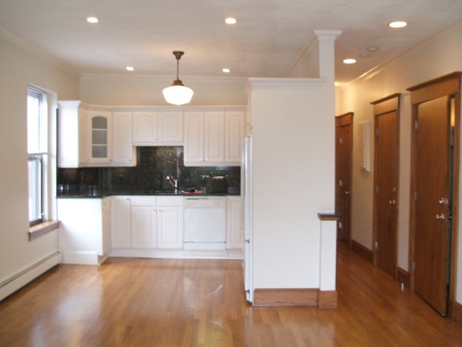 Photo - 13 Worcester St Condo