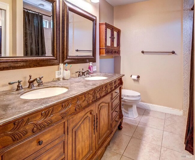 Photo - 300 Kathy Ellen Dr