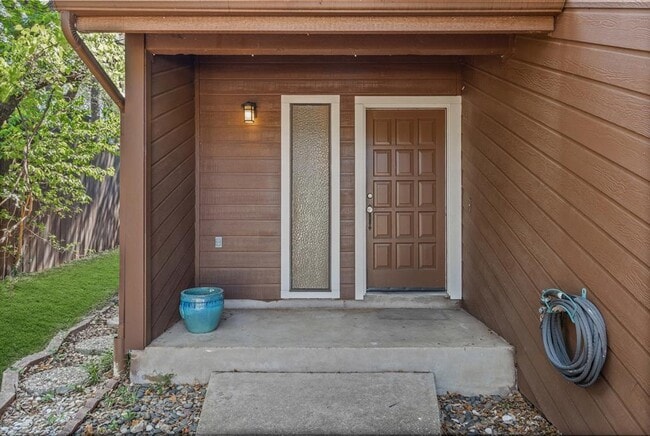 Photo - 8113 Baywood Dr