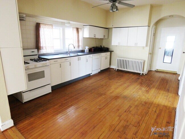 Photo - 2423 W Cortez St Unit Coach House