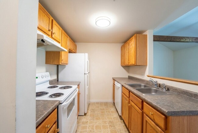 Photo - 181 Lower Main St Unit 206