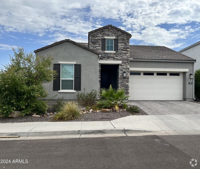 Building Photo - 1837 E Saguaro Park Ln Rental