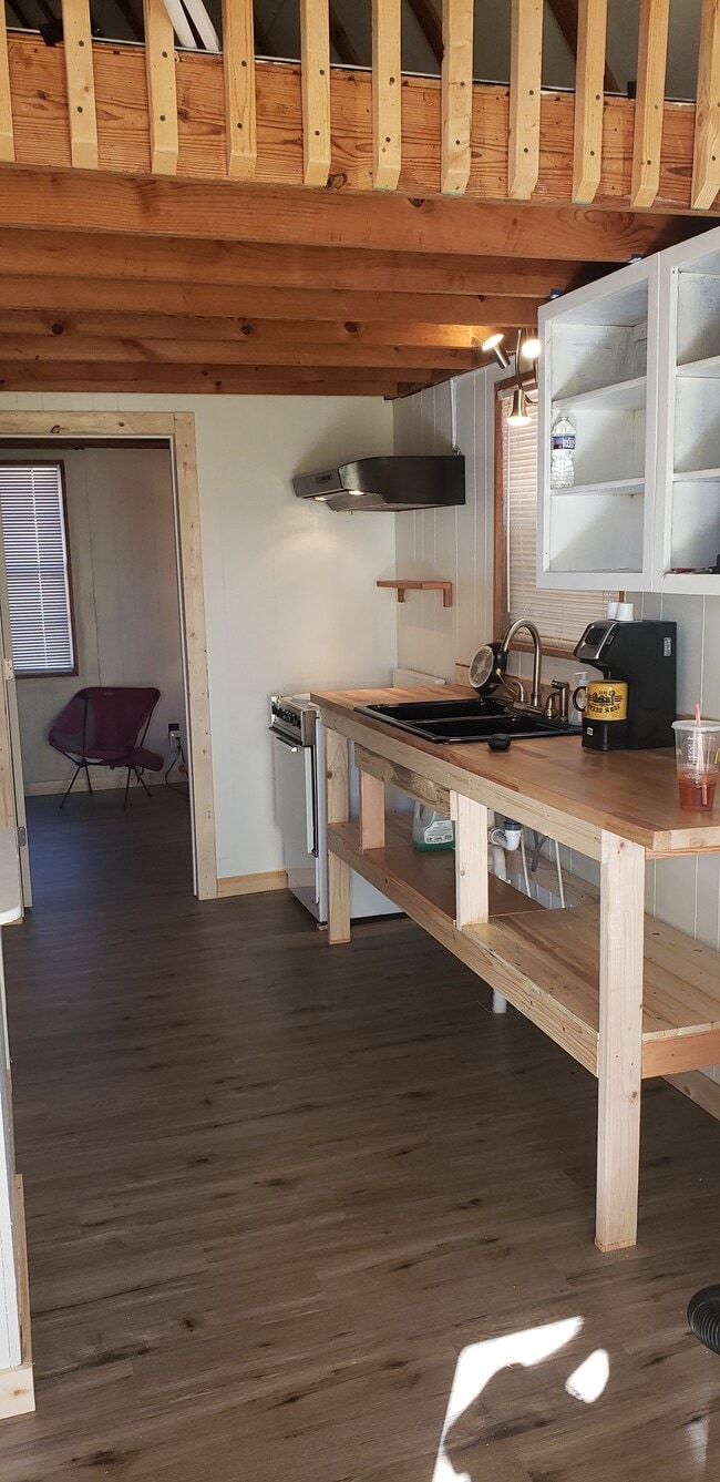 Photo - 1134 Pink Mountain Blvd Casa