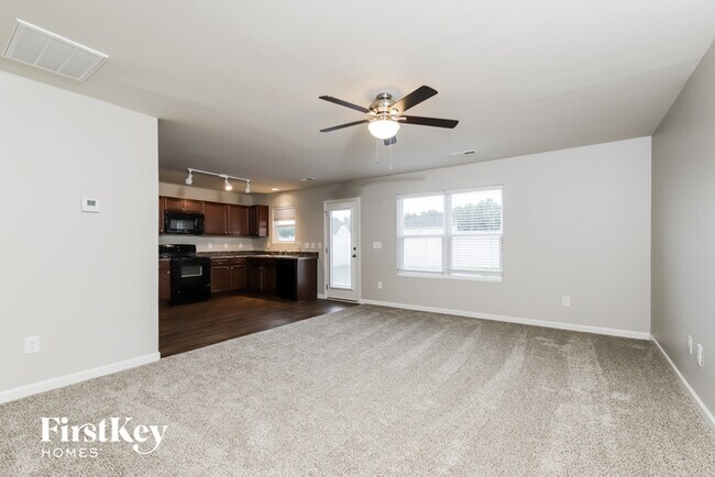 Photo - 179 Bedrock Ct