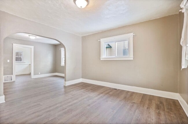 Photo - For Rent – Updated 2 Bedroom, 1 Bath Home