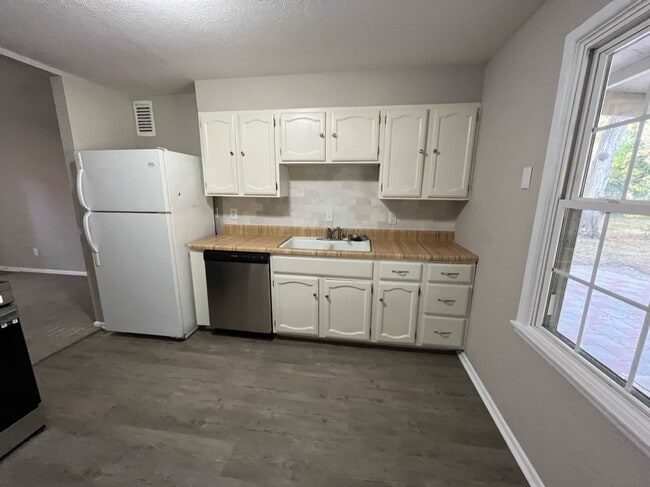Photo - 4603 S Gold St