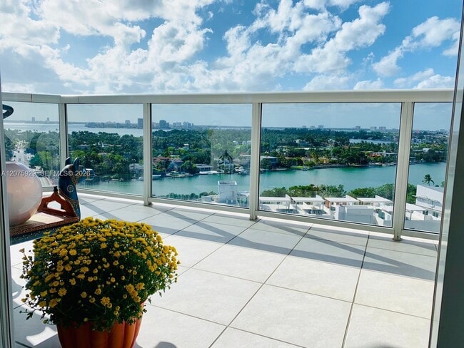 Photo - 6301 Collins Ave Unidad 1606