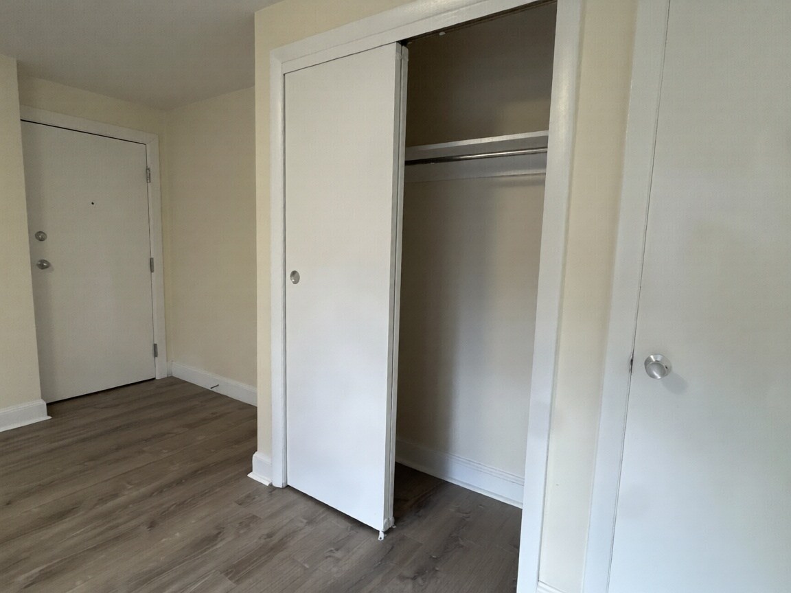 Photo - 20 Chester St Unit 5