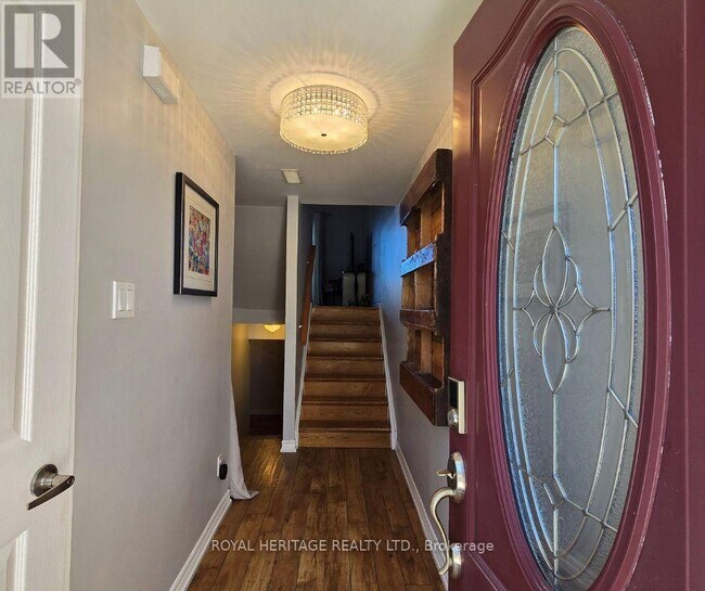 Photo - 1133 Ritson Rd N