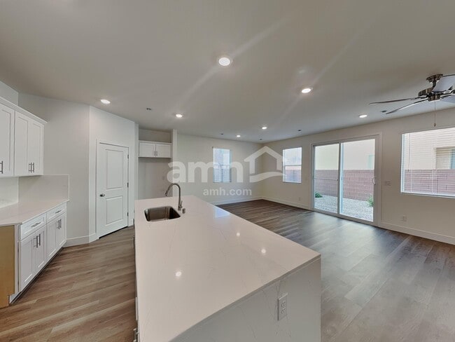 Photo - 10131 Cv Mountain St