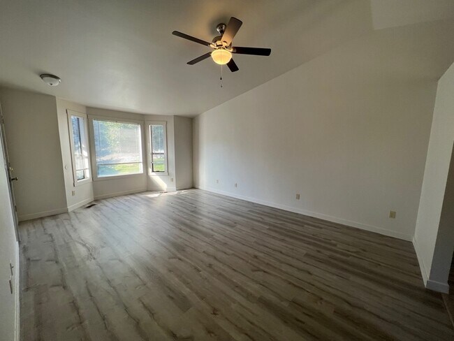 3 Bed 2 Bath in Nampa!