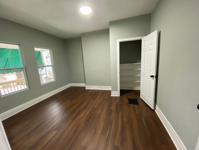 Photo - 3344 Spokane Ave