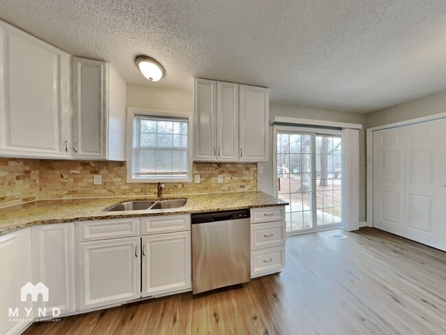 Photo - 177 Percheron Dr