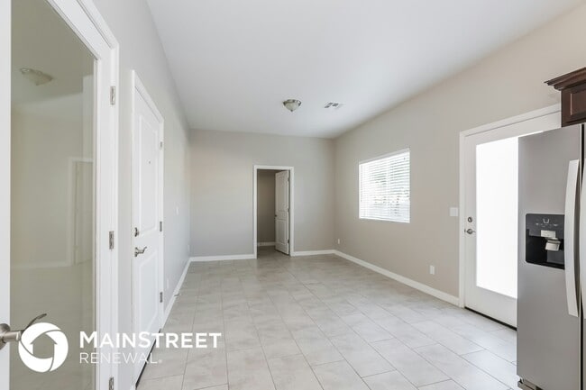 Photo - 2000 N 36th St