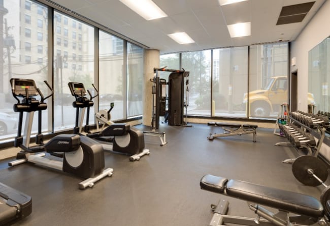 Photo - 49 E 14th St