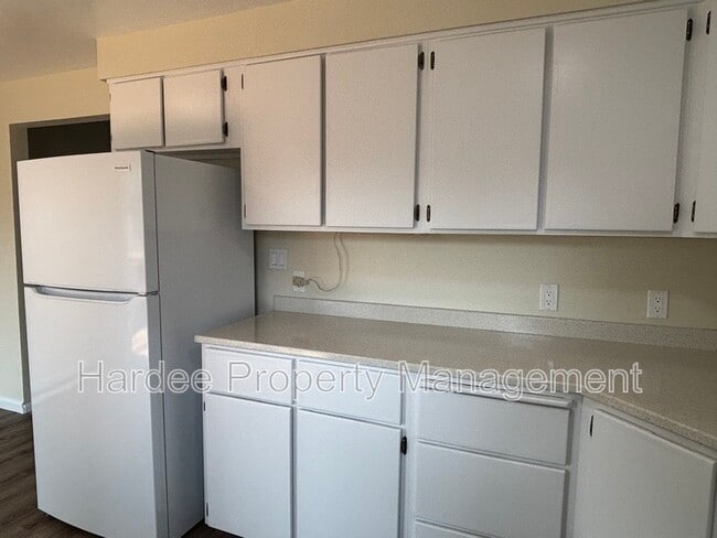 Photo - 2106 N 33rd St
