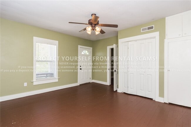 Photo - 369 W Steele Rd