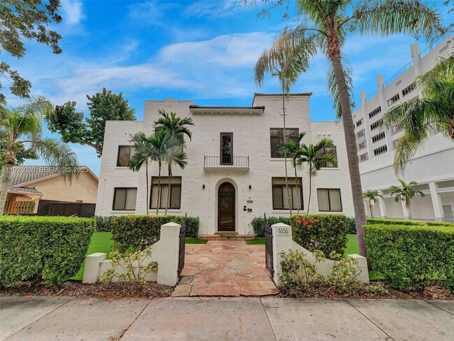 Building Photo - 1656 Polk St Unit 9