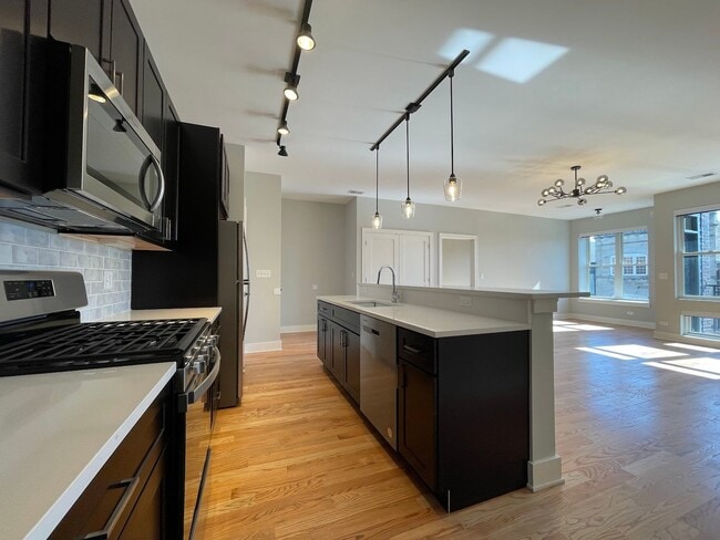 Photo - 1730 W 18th St