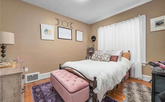 Photo - 14926 Delaware Ave Unit 14926 UPPER