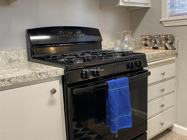 Photo - Menlo Pointe