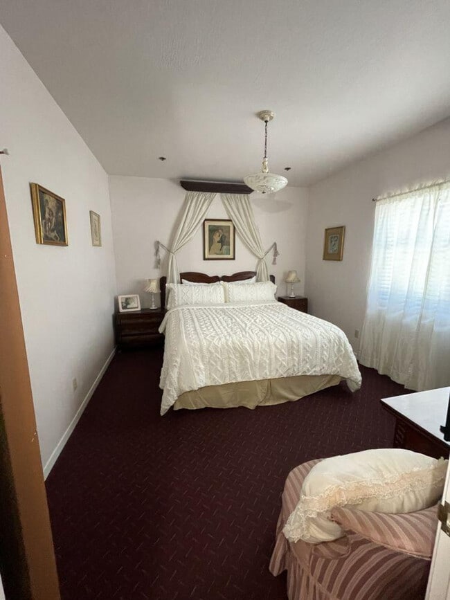 Photo - 300 Main St Unidad ID1265988P