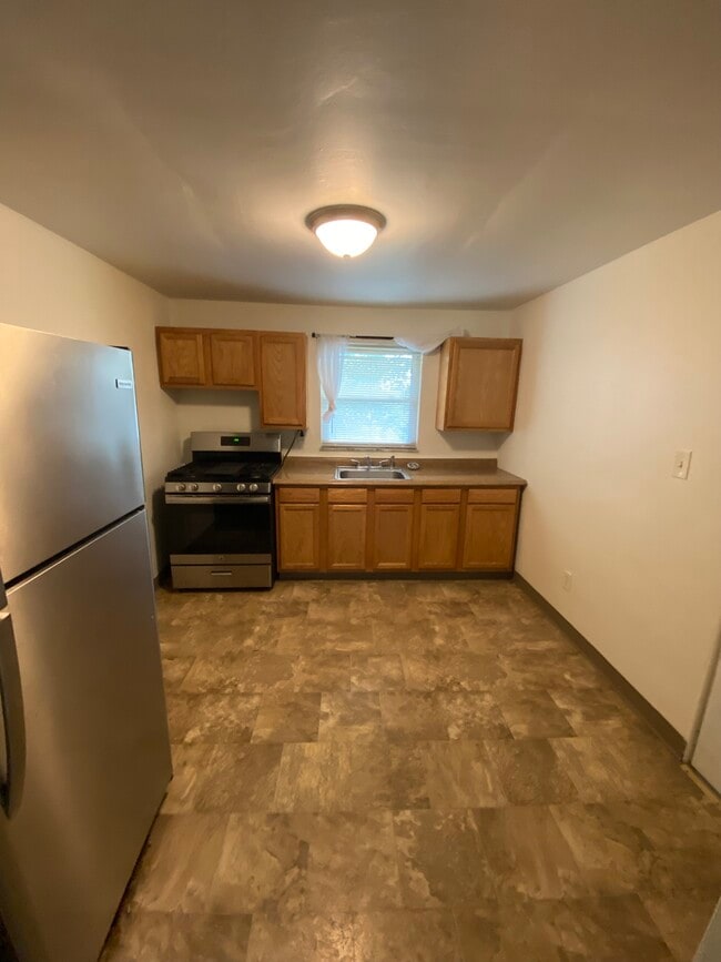 Photo - 731 Darlington St