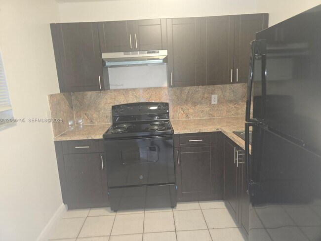 Photo - 13725 NE 6th Ave Unit 104