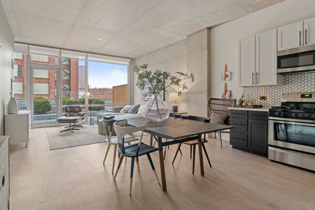 Photo - 1327 S State St Unidad 1327 S State