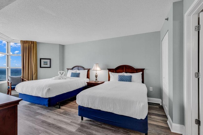 Photo - 2560 N Ocean Blvd Unidad ID1267995P