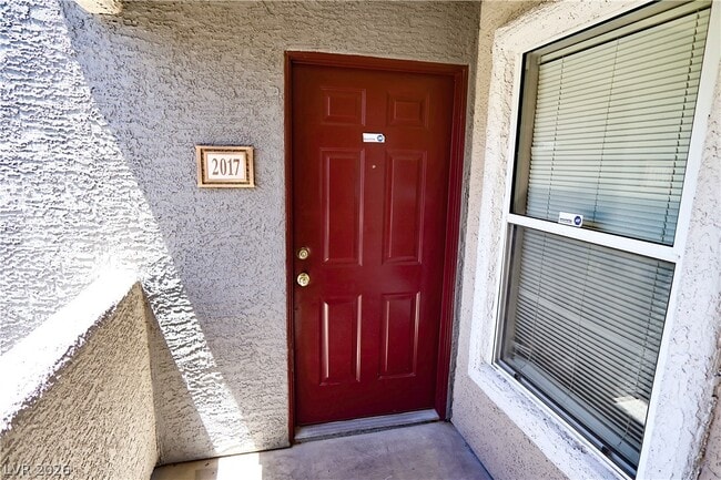 Building Photo - 5055 W Hacienda Ave Unit 2017