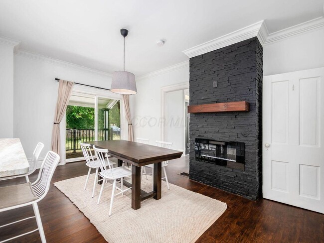 Photo - 1091 S Washington Ave