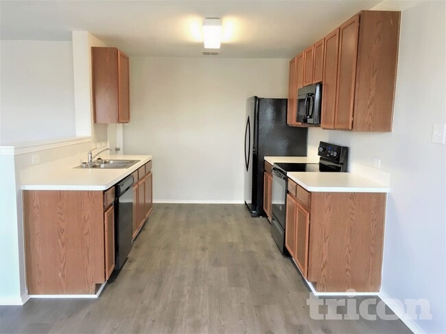 Photo - 1412 Castle Ridge Rd