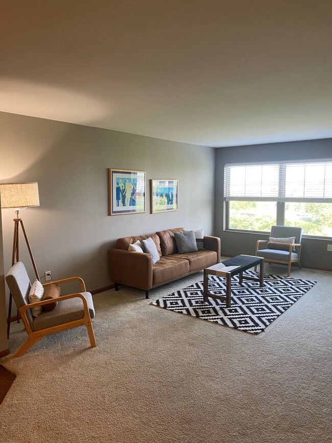 Park View East Living Room - Parkview East