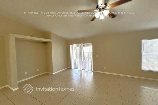 Photo - 1121 SW 4th Ln