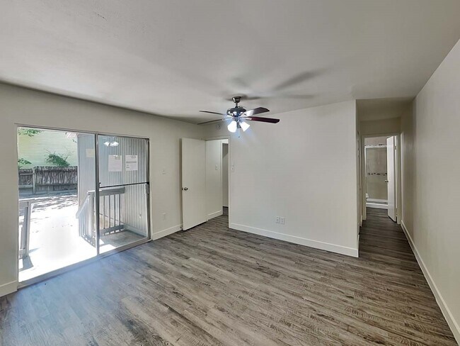 Photo - 6 Canyon Oak Pl