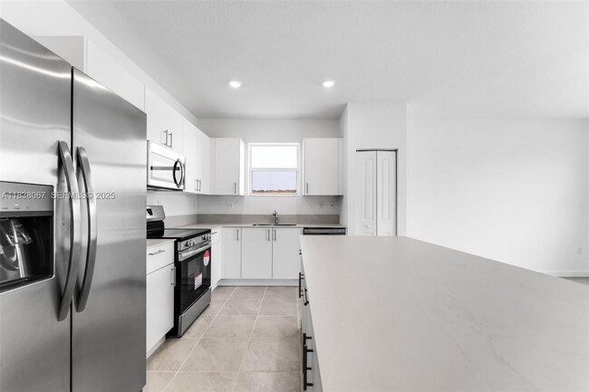 Photo - 2960 SE 23rd St