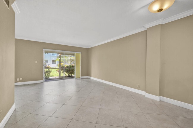 Photo - 5501 NW 2nd Ave Unit 111