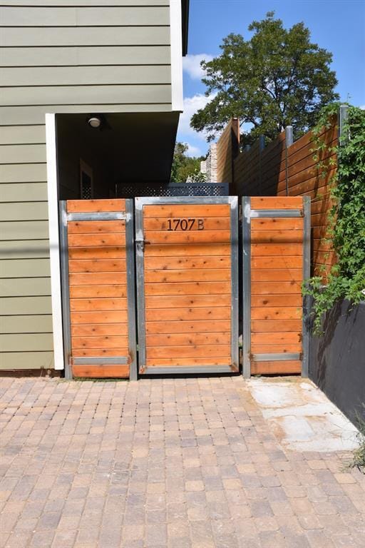 Photo - 1707 Garden St