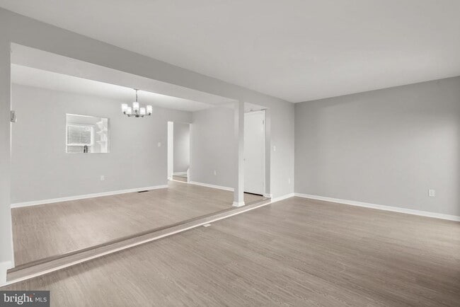 Photo - 19264 Wheatfield Terrace